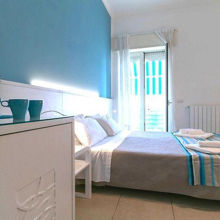 Fronte Mare Rooms By Salentolimit Porto Cesareo Exterior photo