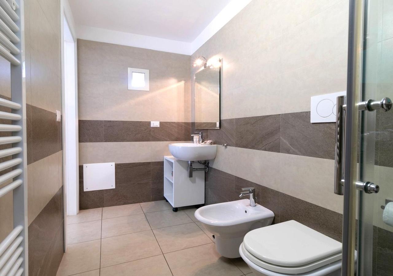 Fronte Mare Rooms By Salentolimit Porto Cesareo Exterior photo